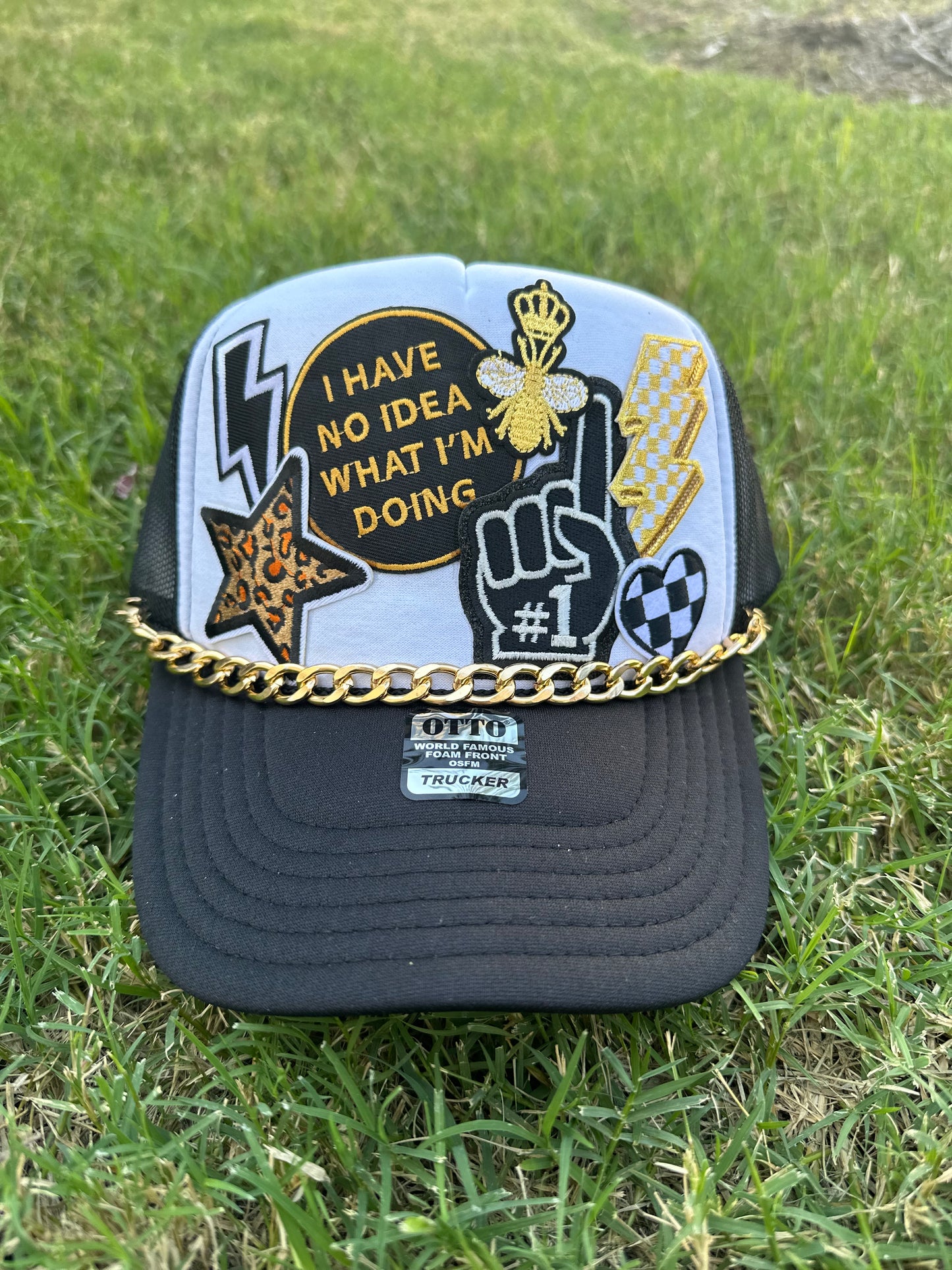 BLACK & GOLD TRUCKER