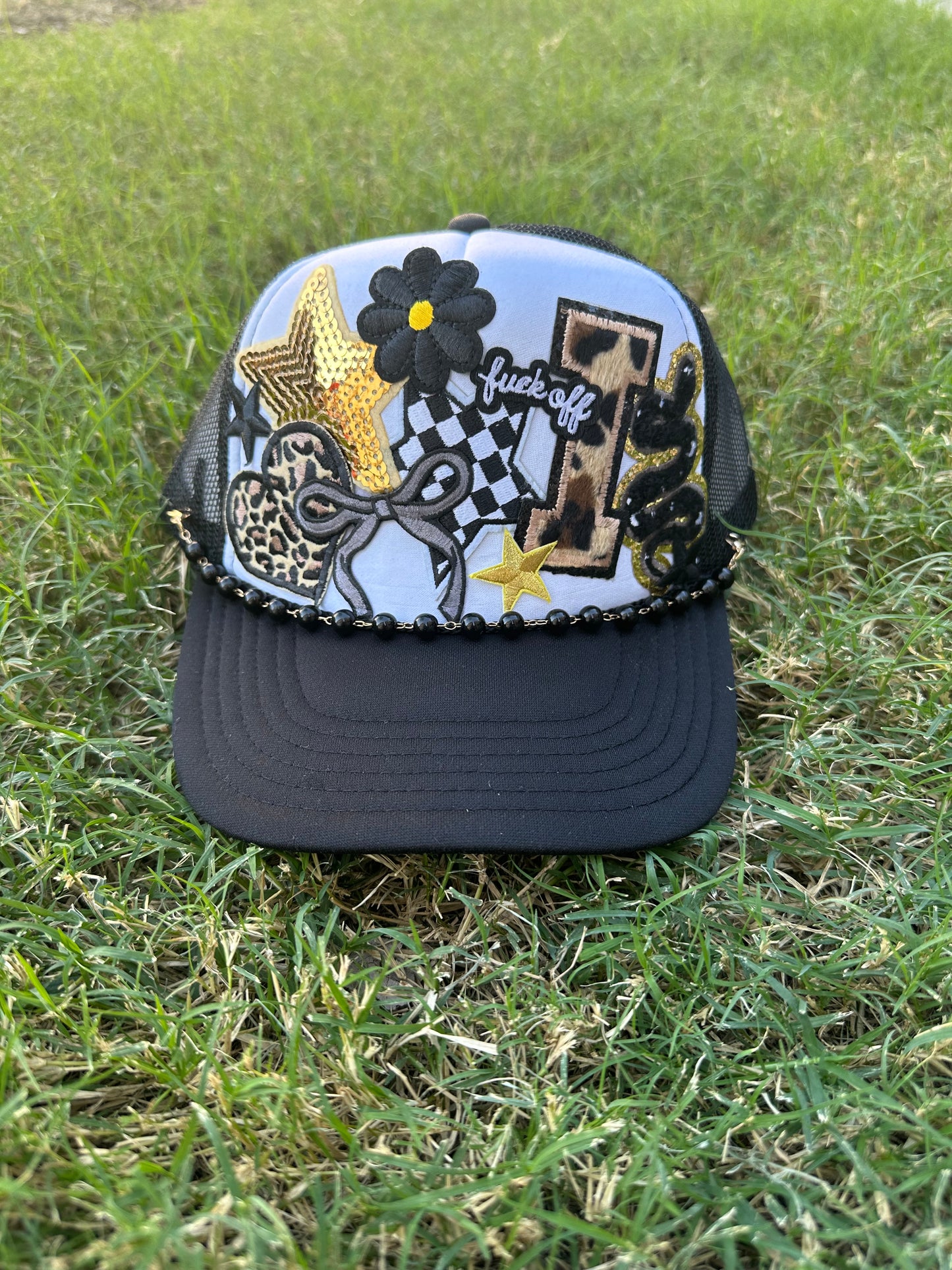 BLACK & GOLD TRUCKER